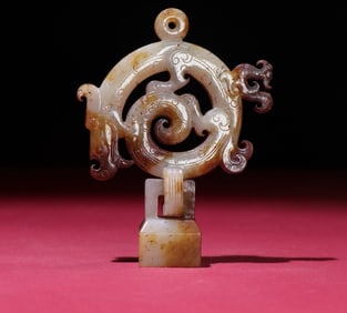 An Exquisite White Jade Dragon Pattern Seal