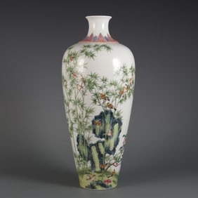 A Rare Enamel Bamboo and Bird Pattern Vase,With Poem