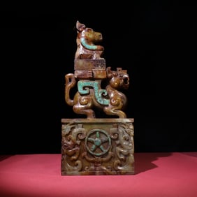An Exquisite Gaogu Jade Auspicious Beast Pattern Seal,Inlaid Turquoise