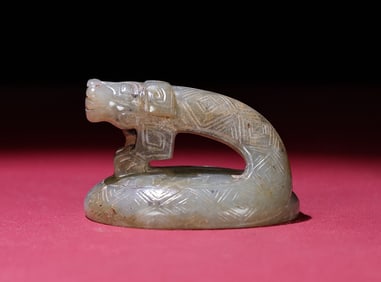 An Exquisite White Jade Dragon Pattern Seal