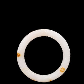 An Exquisite White Jade Auspicious Cloud Pattern Bracelets