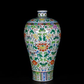 A Rare Doucai Flower and Butterfly Pattern Vase