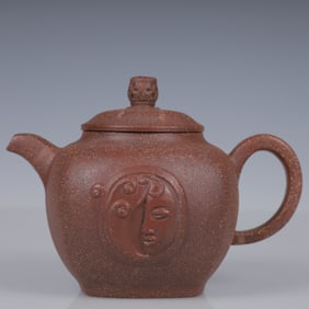 An Exquisite Purple Sands Figure Teapot