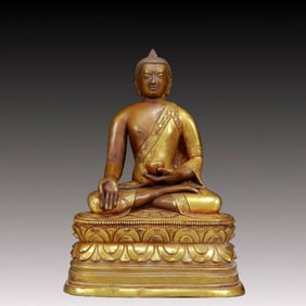 A Solemn Gilt Bronze Statue of Sakyamuni