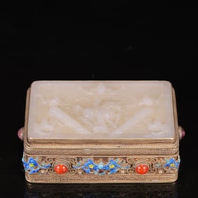 An Exquisite Silver Inlaid White Jade Bats and Peach Pattern Box,Inlaid Gems