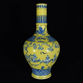 An Exquisite Blue and White Yellow Glazed Figure and Story Pattern Vase