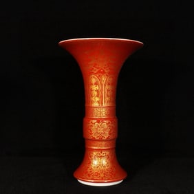 A Pair of Exquisite Red Glazed Painted Gold Flower Pattern Vase