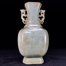 An Exquisite Ru yao Double-Ears Vase