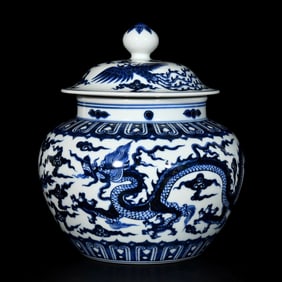 An Exquisite Blue and White Dragon and Phoenix Pattern with Cover Jar