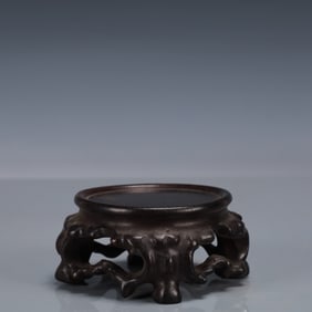 An Exquisite Zitanwood Base