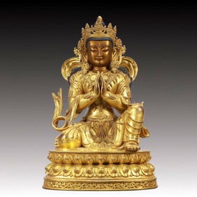 A Solemn Gilt Bronze Statue of Amitayus