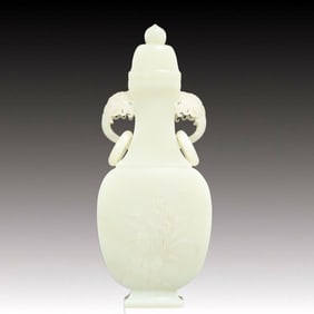 An Exquisite White Jade Flower Pattern Double-Ears Bottle