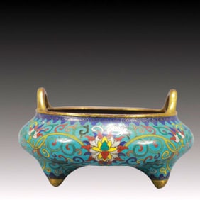 A Exquisite Cloisonne Lotus Pattern Double-Ears and Tripod Censer