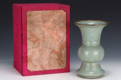 An Exquisite Guan yao Celadon Glazed Painted Gold Gu-Shaped Vase