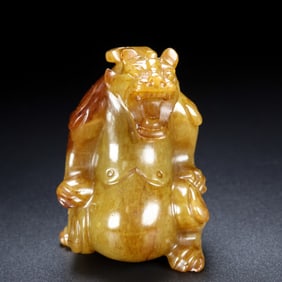 An Archaic Gaogu yu Bear Ornament