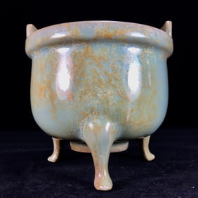 An Exquisite Longquan yao Tripod Censer