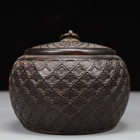 An Exquisite Zitanwood Jar with Cover