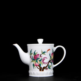 An Exquisite Enamel Bats and Peach Pattern Teapot,With Poem