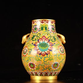 An Exquisite Cloisonne Lotus Pattern Deer-Ears Vase