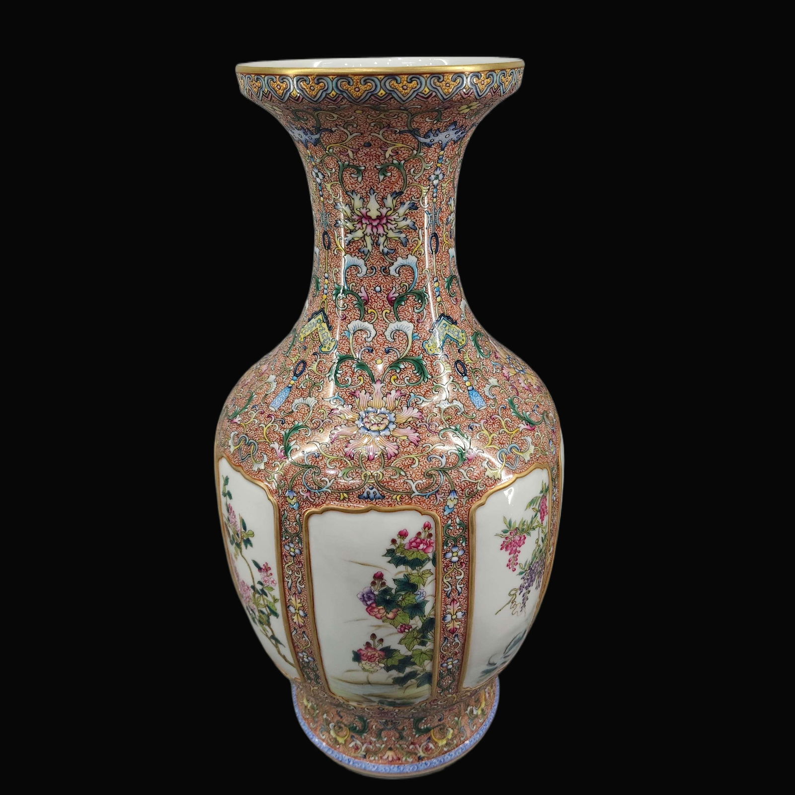 Enamel Flower Pattern Vase