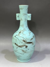 Turquoise-Glazed Ground Ink Color Shrimp Pattern Vase