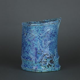 Robin's-Egg-Glazed Ganoderma lucidum Pattern Bamboo Joint Brush Pot