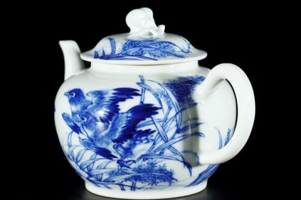 A Exquisite Blue and White Flower and Bird Pattern Ewer
