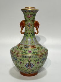 A Rare Green Ground Lotus Pattern Double-Ear Vase