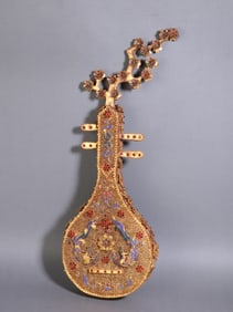 A Exquisite Gilt Bronze Inlaid Gems Pipa