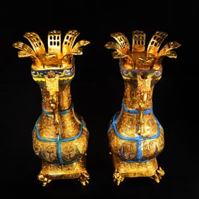 A pair of Rare Painted Color Gilt Bronze Flower Vase Ornament