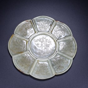A Exquisite Hotan Jade Flower Pattern Plate