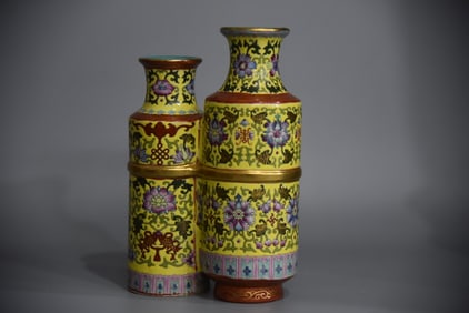 A Exquisite Yellow Ground Famille-Rose Lotus Pattern Vase