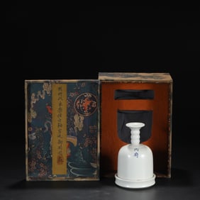 Sweet white glaze Whisk Cup