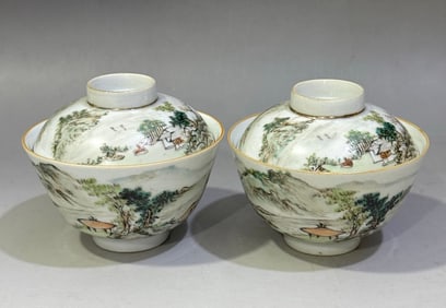 A pair of Famille-Rose Landscape Pattern Bowls with Lids