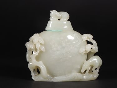 A Exquisite Hetian Jade Flower Horse Pattern Vase