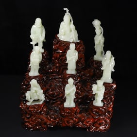 A Set of Exquisite Hotan Jade Figure Ornament