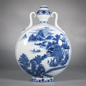 A Exquisite Blue and White Landscape Pattern Vase