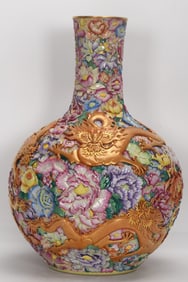 Enamel Carved Painted Gold Flower and Dragon Pattern Vase