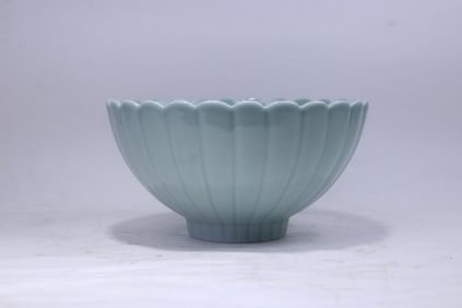 A Rare Celadon Glazed Chrysanthemum Petal Bowl