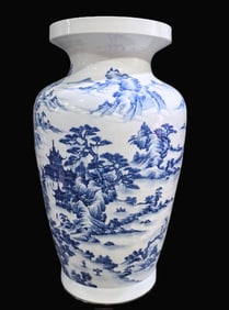 A Exquisite Blue and White Landscape Pattern Vase