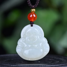 A Exquisite Hotan Jade Buddha Pendant