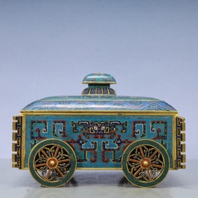 A Exquisite Cloisonne Beast-Face Pattern Box
