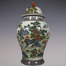 An Exquisite Famille-Rose Landscape Pattern Pine Pattern Rabbit Pattern Jar