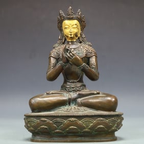 A Exquisite Coppery Statue of Amitayus