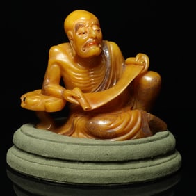 An Exquisite Tianhuang Stone Figure Ornament