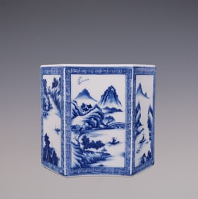 An Exquisite Blue and White Landscape Pattern Brush Pot
