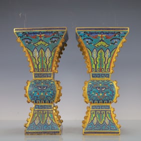 A Exquisite A pair of Cloisonne Beast-Face Pattern Vase