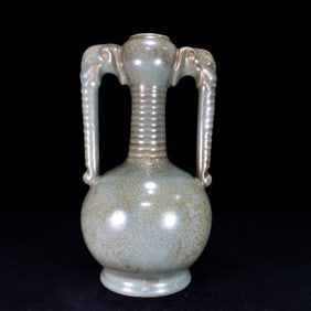 An Exquisite Ru yao Double-Ears Vase