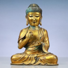 A Exquisite Gilt Bronze Statue of Avalokitesvara