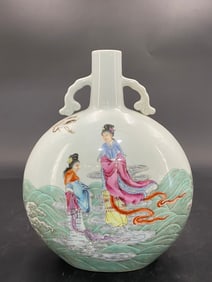 An Exquisite Famille-Rose Character and Story Pattern Double-Ears Vase